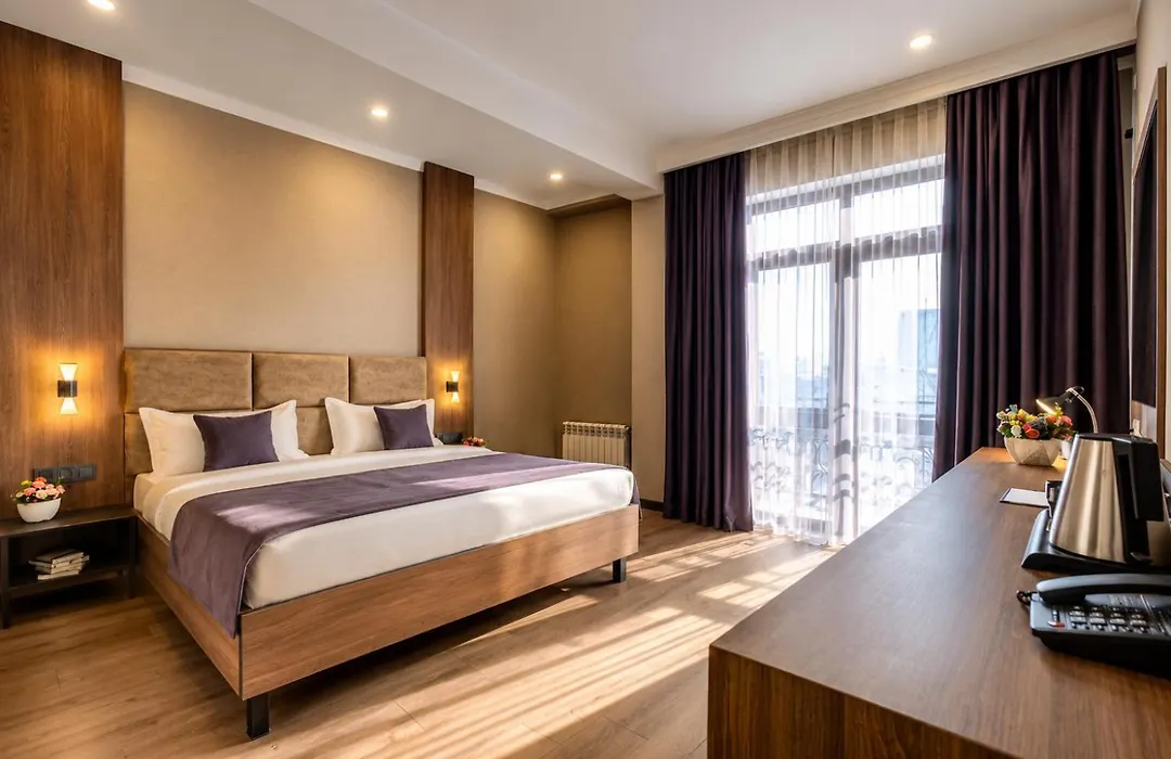 Sara Hotel Bishkek-1